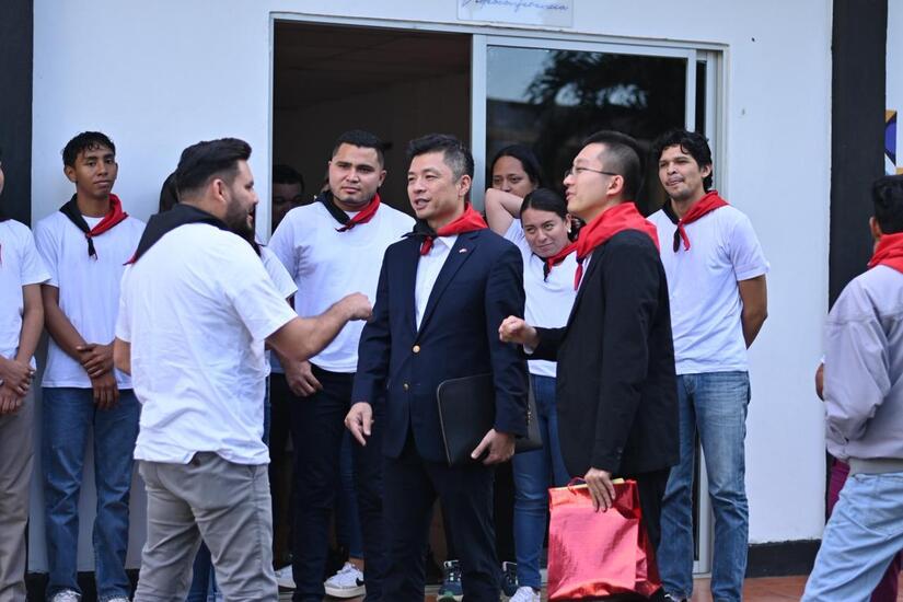 Ministerio-de-la-Juventud-16