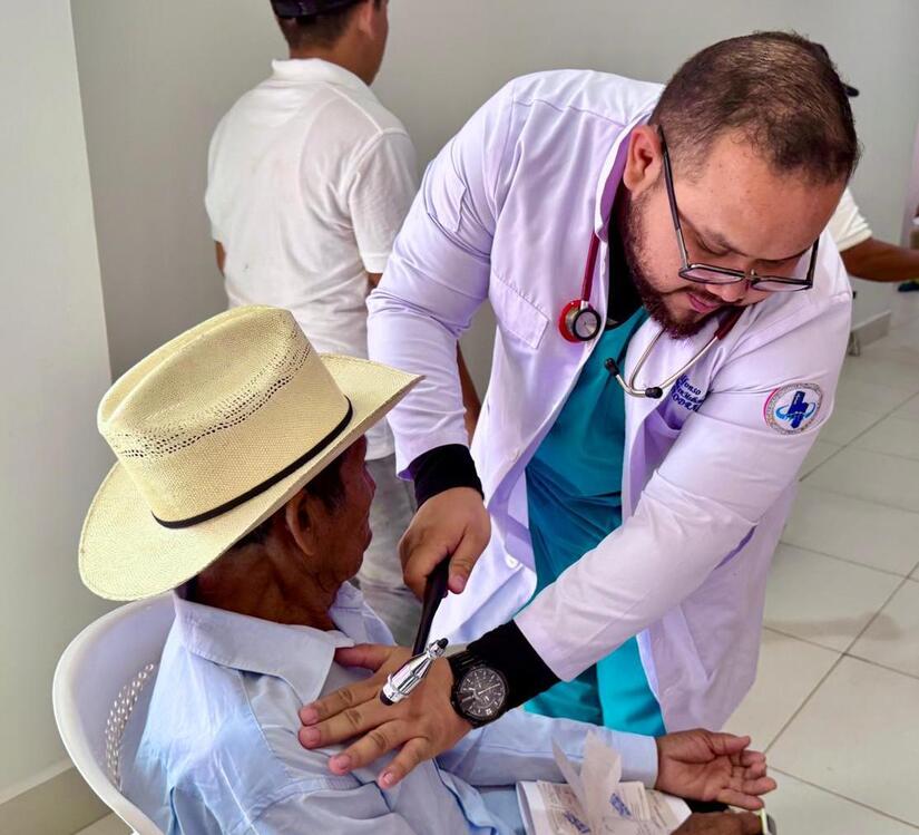 MEGA-FERIA-DE-SALUD--(13)