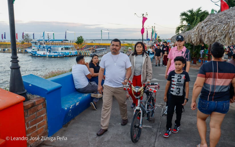 Salvador-Allende--(3)