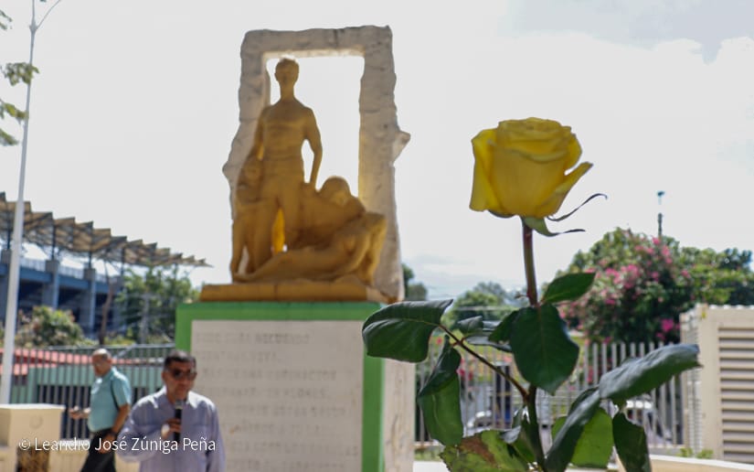 Homenaje-Terremoto-72-18