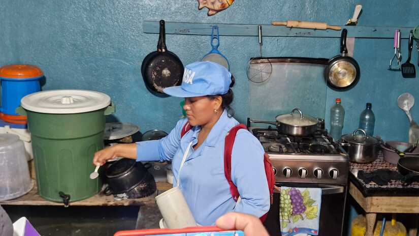 FUMIGACION-BARRIO-WALTER-FERRETI11