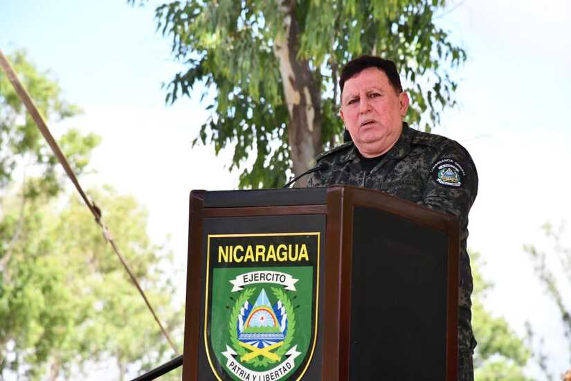 ENTREGA-DE-TACTICA-MILITAR14