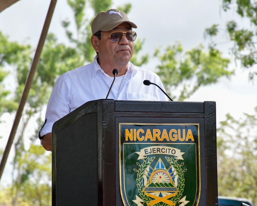 ENTREGA-DE-TACTICA-MILITAR23