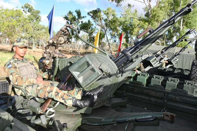 ENTREGA-DE-TACTICA-MILITAR8