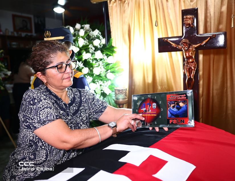 Comisionado-General-Yuri-Valle-Olivares-(2)