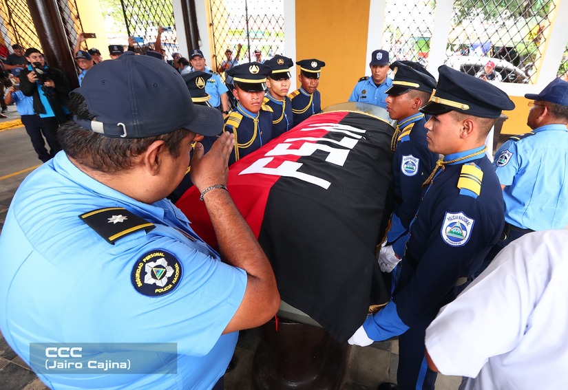 Honras-Funebres-Cmdo-Gral-Yuri-Valle-Olivares-(27)