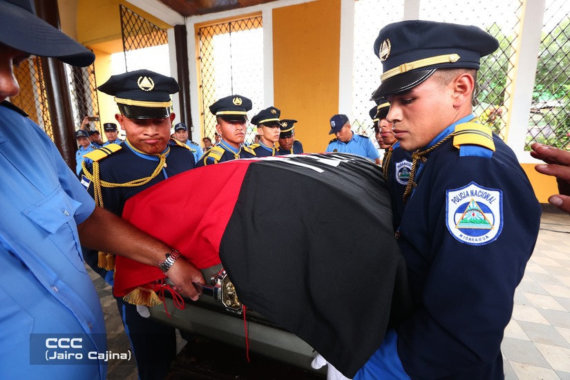 Honras-Funebres-Cmdo-Gral-Yuri-Valle-Olivares-(29)