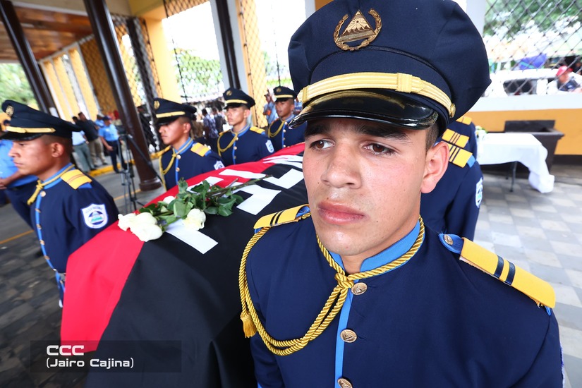 Honras-Funebres-Cmdo-Gral-Yuri-Valle-Olivares-(8)