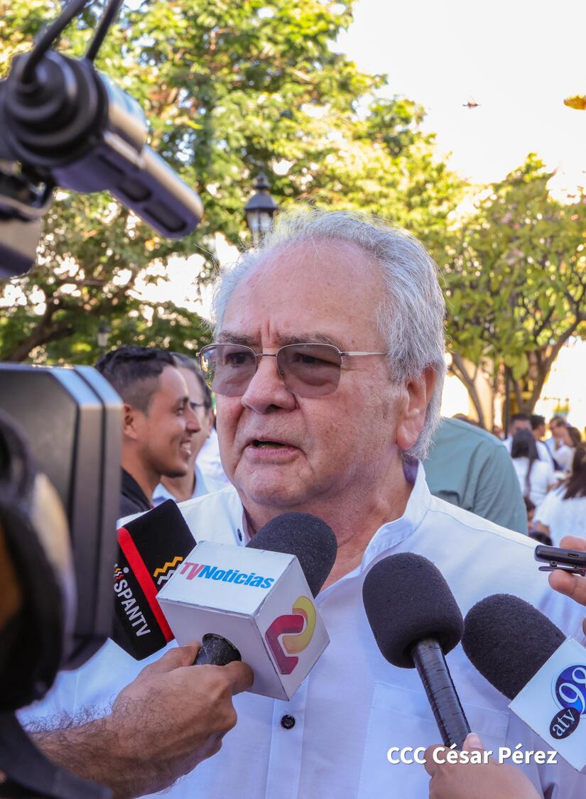 14-ASAMBLEA-NACIONAL-RINDE-HOMENAJE-A-RUBEN-DARIO-