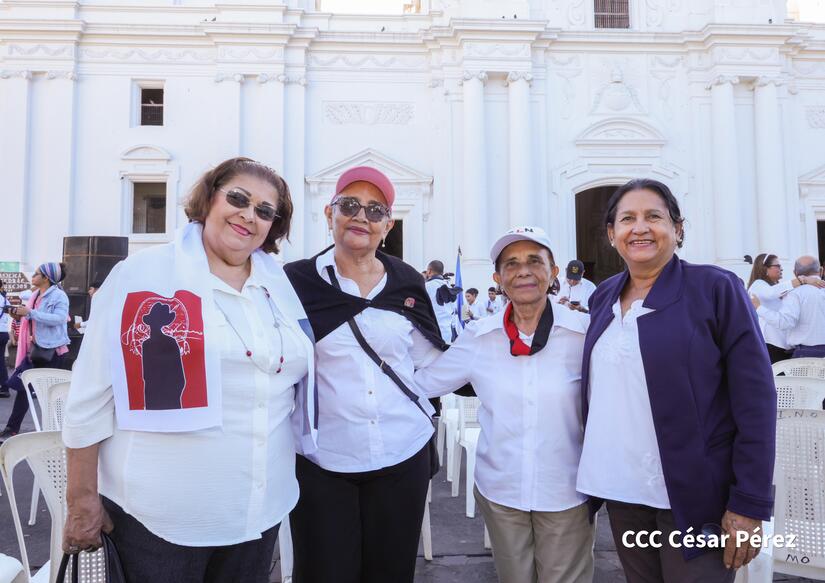 24-ASAMBLEA-NACIONAL-RINDE-HOMENAJE-A-RUBEN-DARIO-