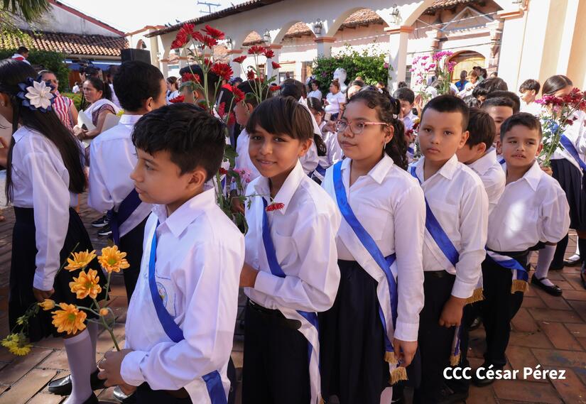 38-ASAMBLEA-NACIONAL-RINDE-HOMENAJE-A-RUBEN-DARIO-