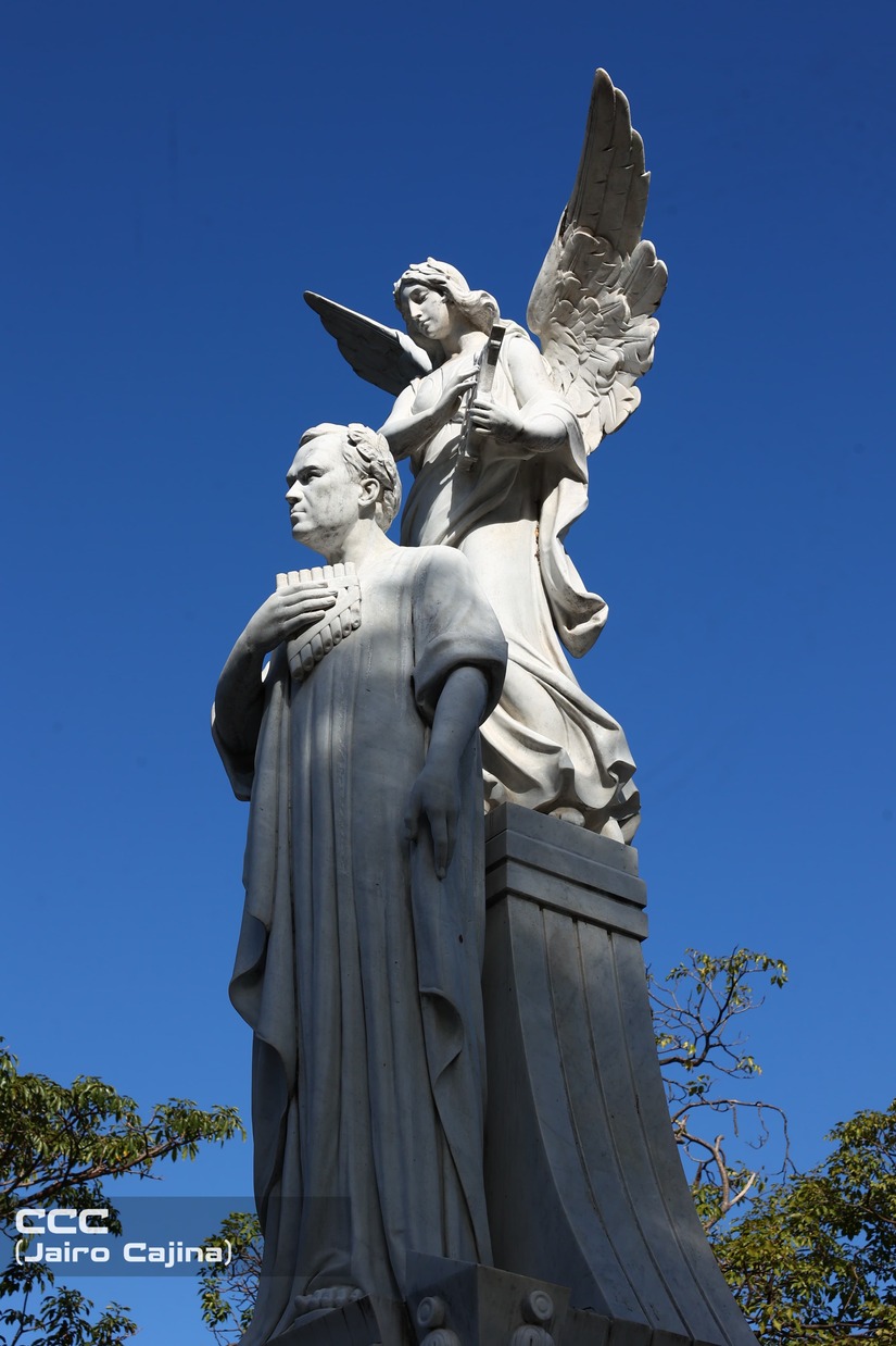 HOMENAJE-A-RUBEN-DARIO-44