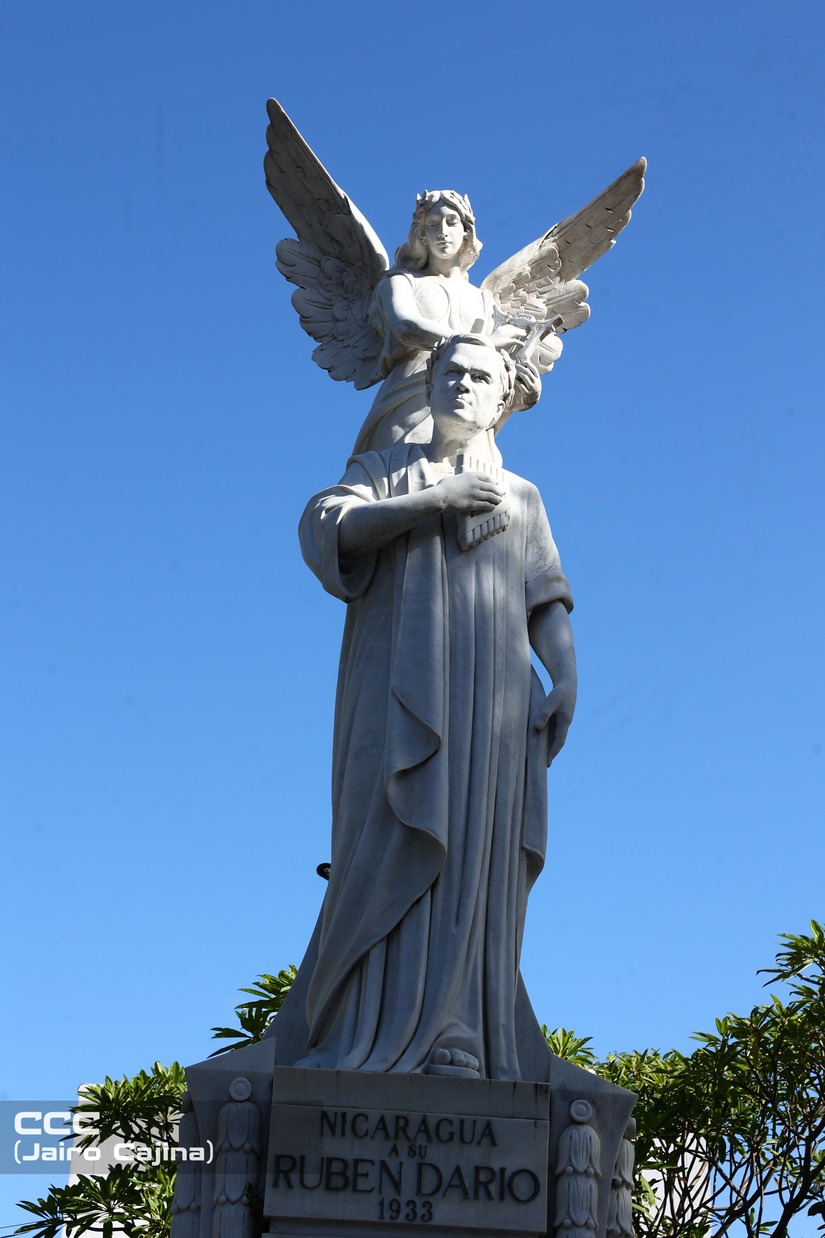 HOMENAJE-A-RUBEN-DARIO-45