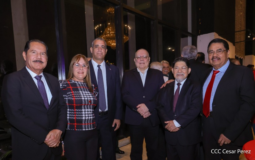 Revolucion-Islamica-(17)