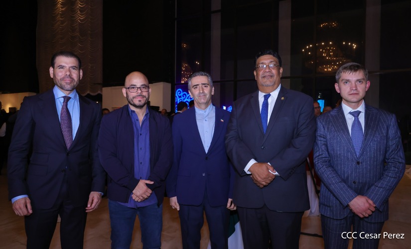 Revolucion-Islamica-(25)