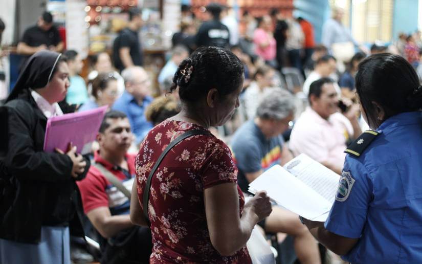 atencion-migratoria-7