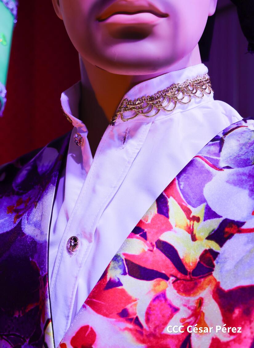 Festivales-de-Trajes-Originales-de-Nuestro-Folklore-26