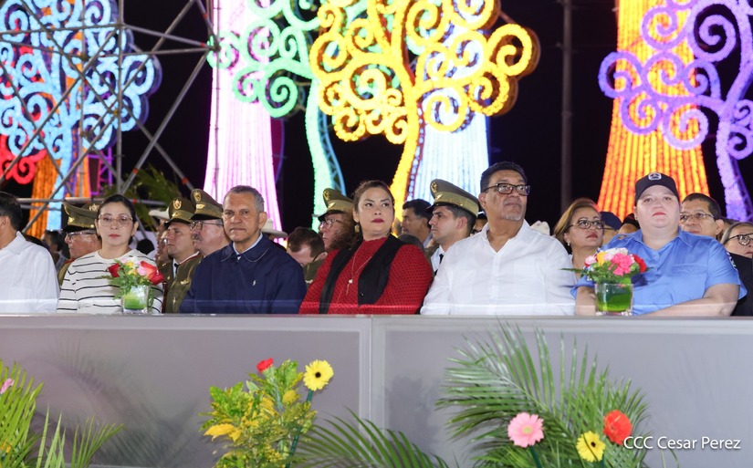 Juramentan-al-Jefe-del-Ejercito-9