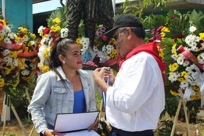 CARAZO-(5)