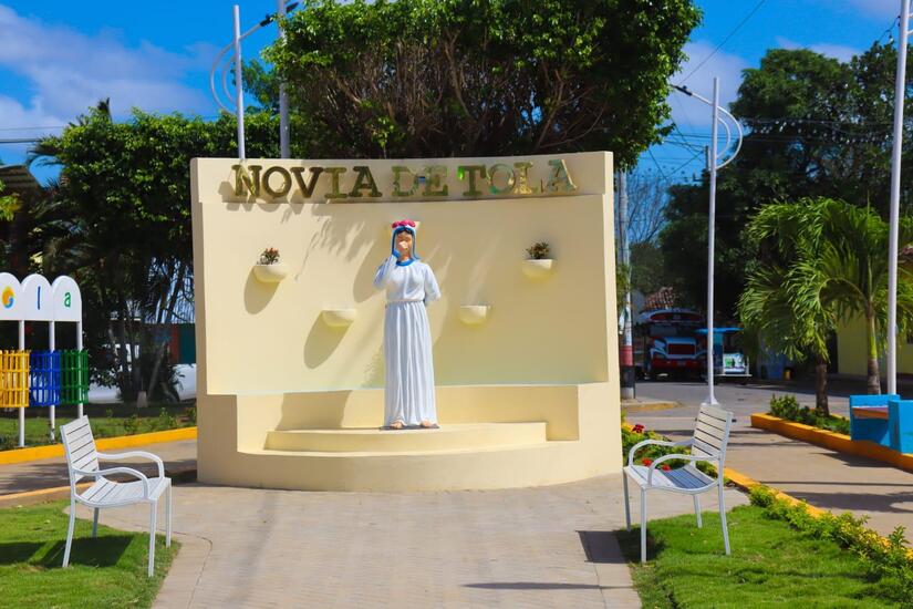 TOLA-(3)