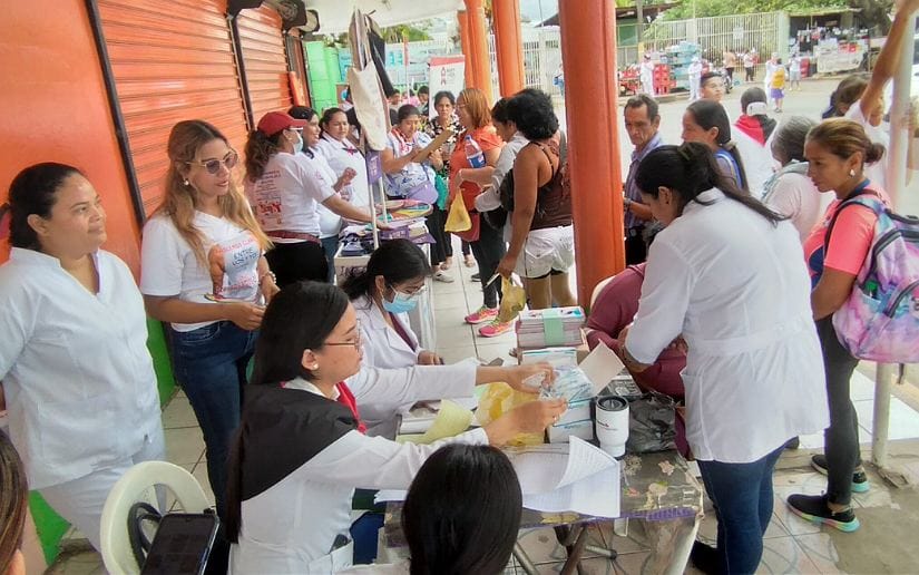 Mega-Feria-de-Salud-10