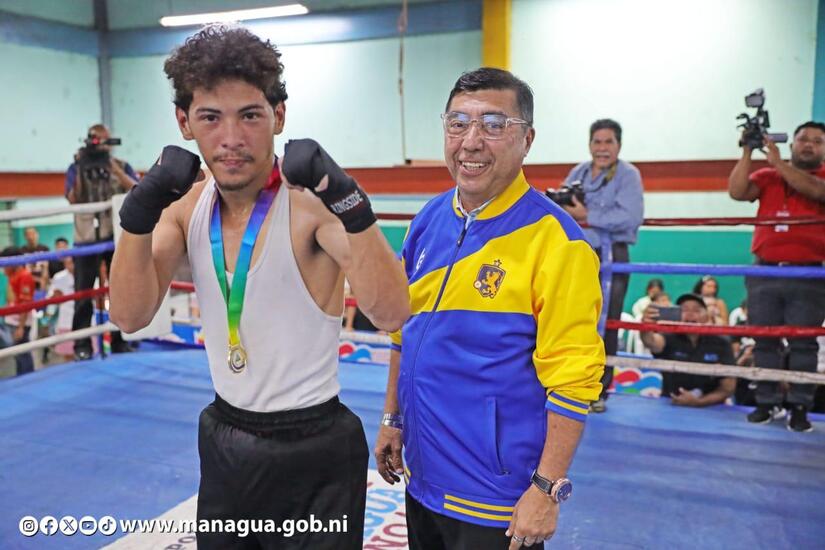 BOXEO9