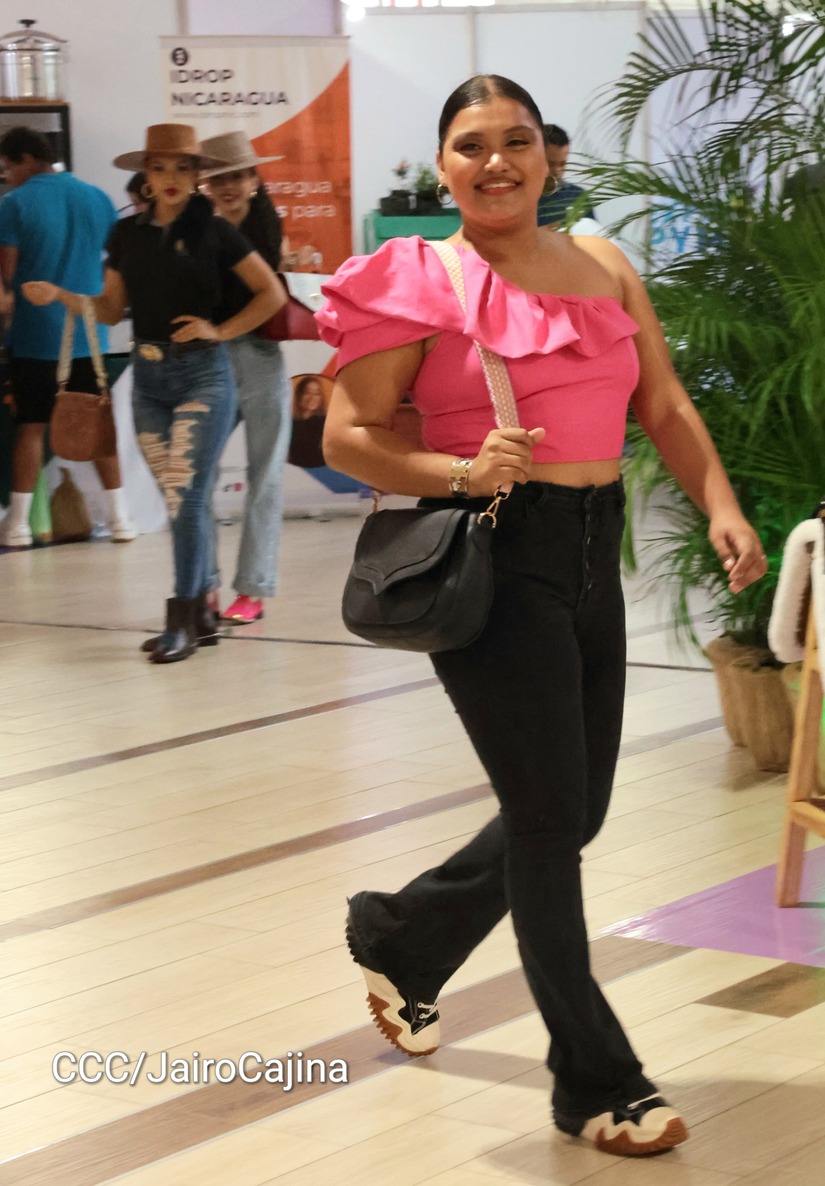 PASARELA-EXPOPYME--(10)-(1)