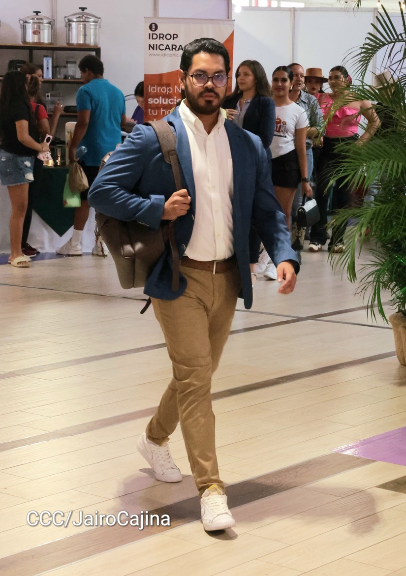 PASARELA-EXPOPYME--(8)-(1)