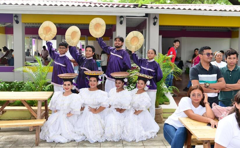 Universidad-La-Sandino-5