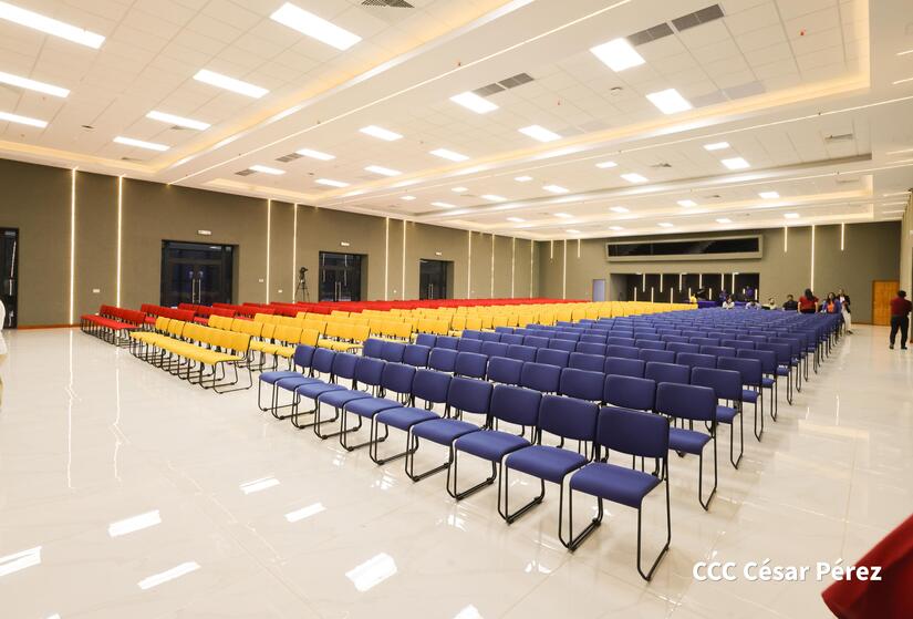 AUDITORIO2