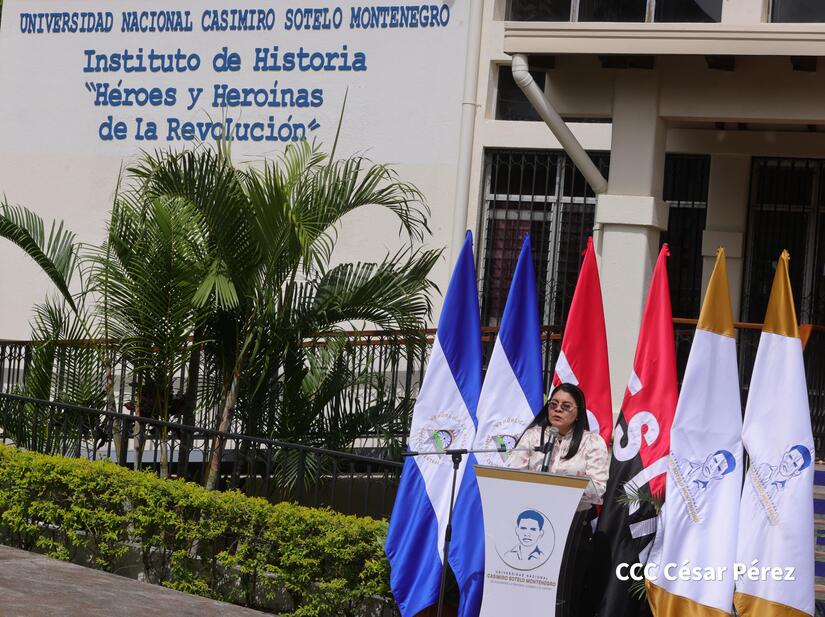 Universidad-Casimiro-Sotelo-19