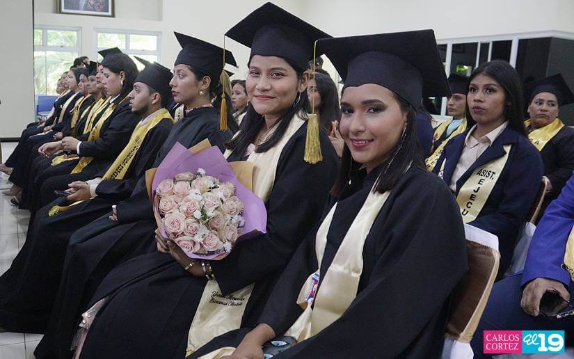 DIPLOMAS11