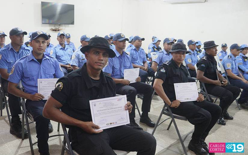 BOMBEROS13