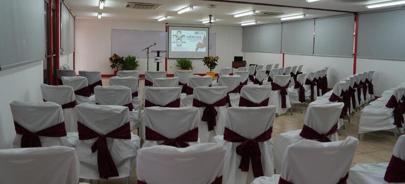 UNIVERSIDADES8