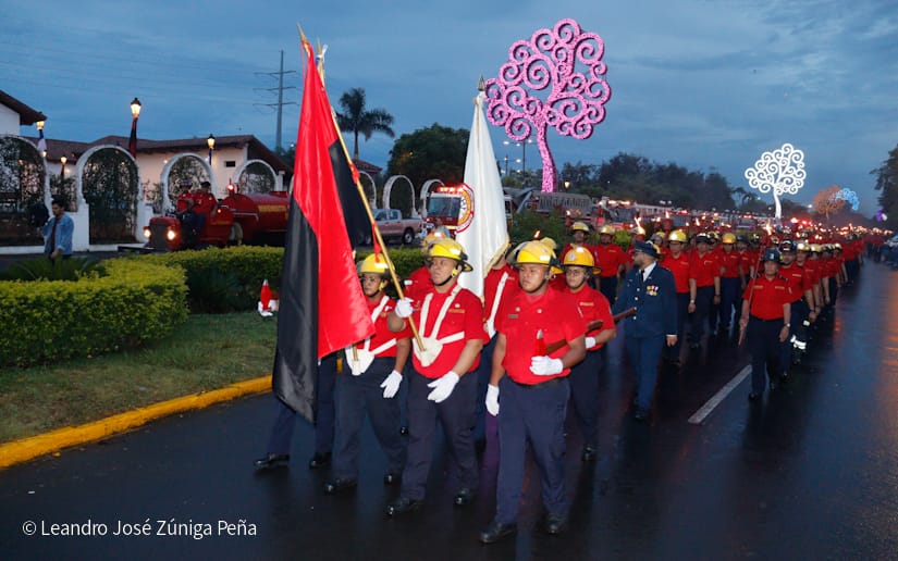 BOMBEROS-48