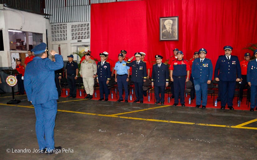 BOMBEROS-6