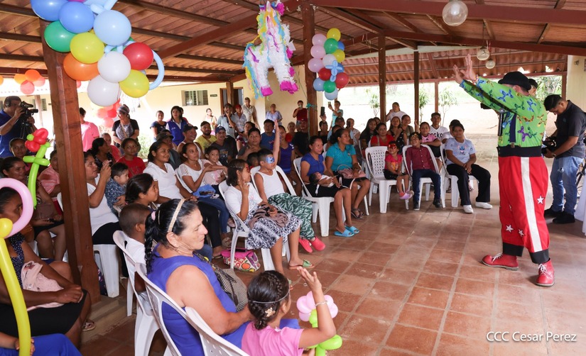 Ministerio-de-la-Familia-21