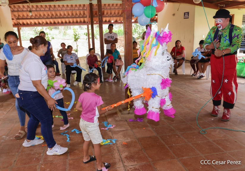 Ministerio-de-la-Familia-27