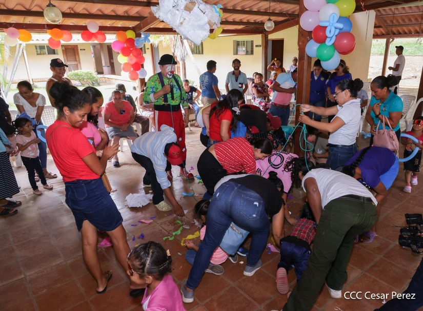 Ministerio-de-la-Familia-30