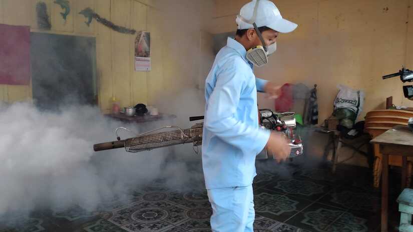 Brigadas-de-fumigacion-MINSA-12