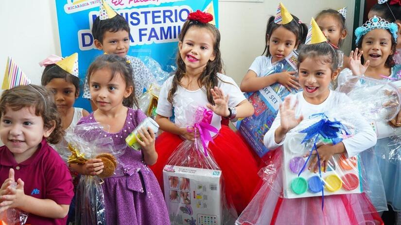 Ministerio-de-la-Familia--(4)