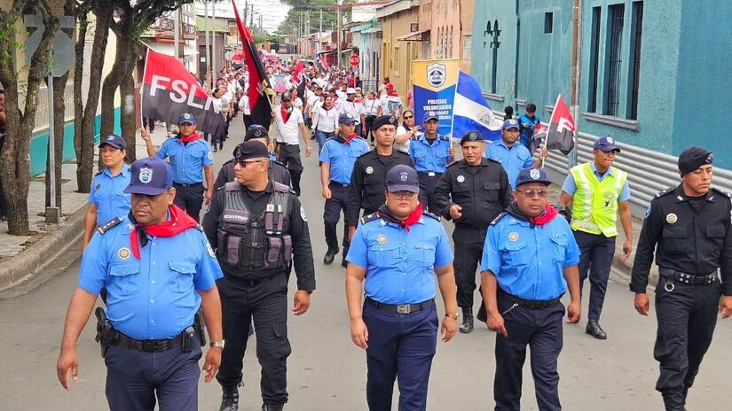 CARAZO-(9)
