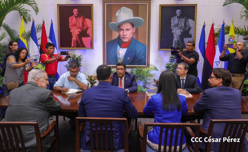 SECRETARIO6