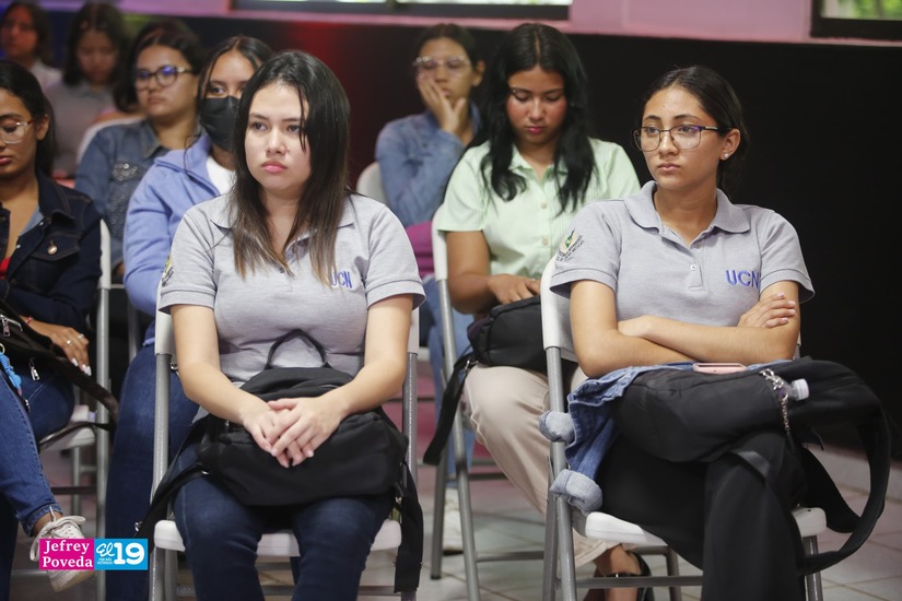 Curso-de-oratoria-1