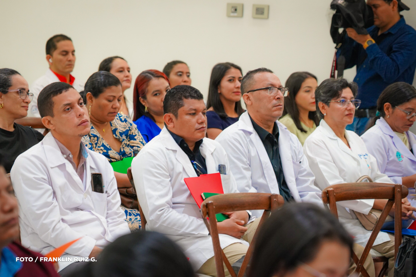 CONGRESO-11
