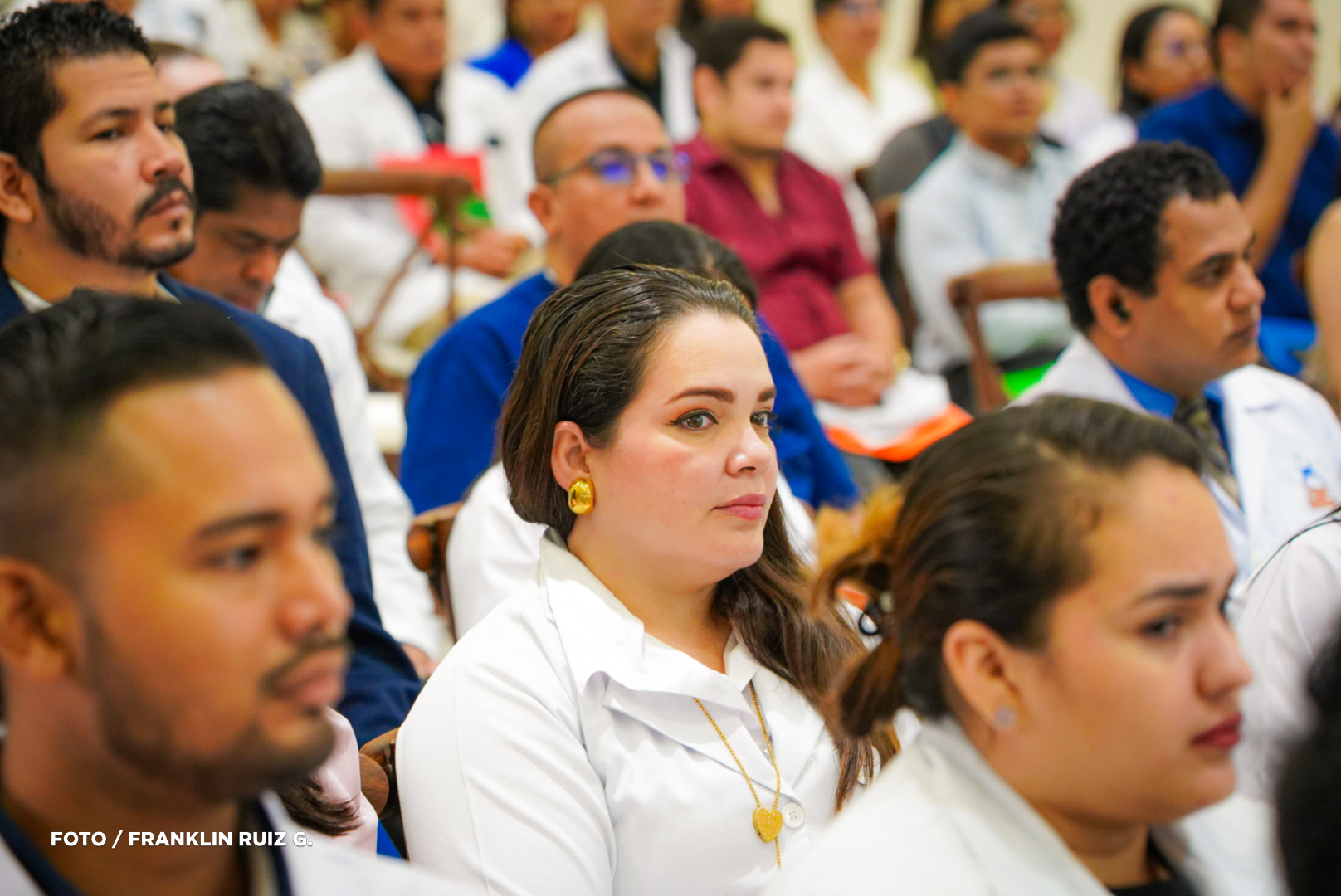 CONGRESO-12