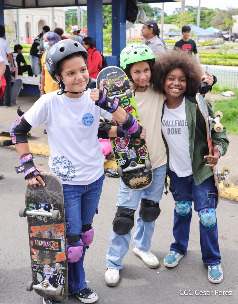 Skateboarding--(1)