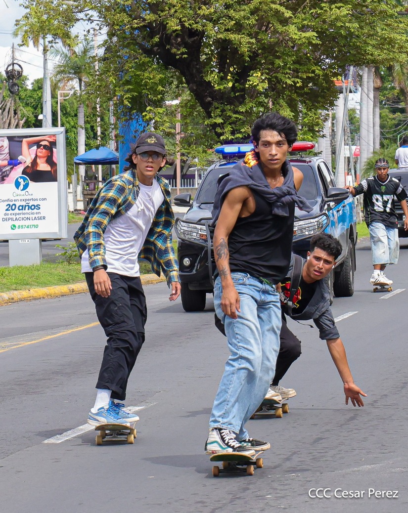 Skateboarding--(23)