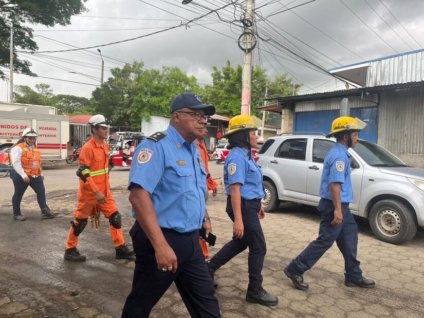 BOMBEROS3