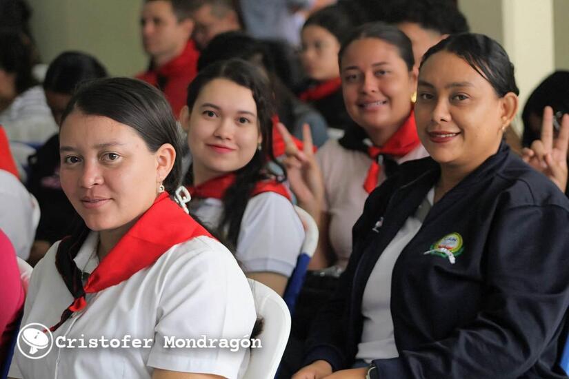 COMUNICADORES-(9)